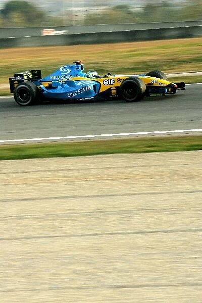 Formula One Testing: Giancarlo Fisichella Renault R24