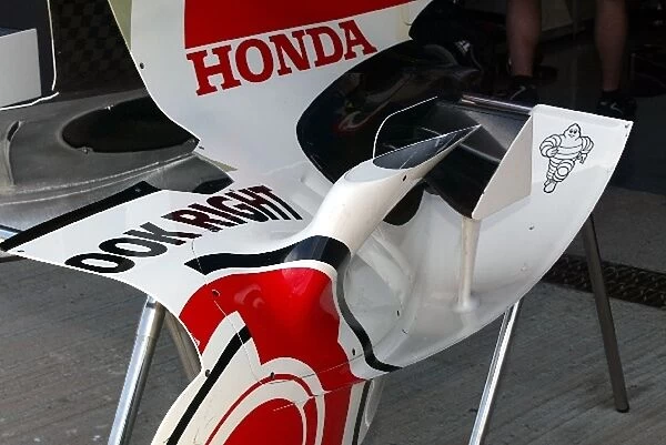Formula One Testing: Honda RA106 aerodynamic detail