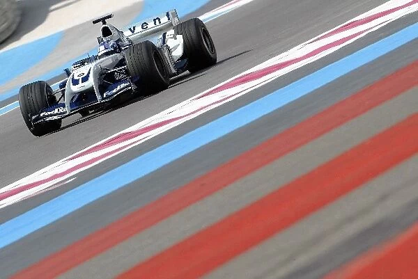 Formula One Testing: IRL driver Scott Dixon has his first test in a Williams BMW FW26