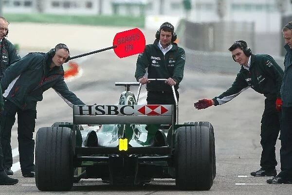 Formula One Testing: Jaguar practice pit stops