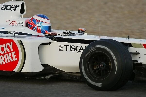 Formula One Testing: Jenson Button makes his first test in the BAR Honda 004