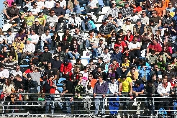 Formula One Testing: Local fans watch the action