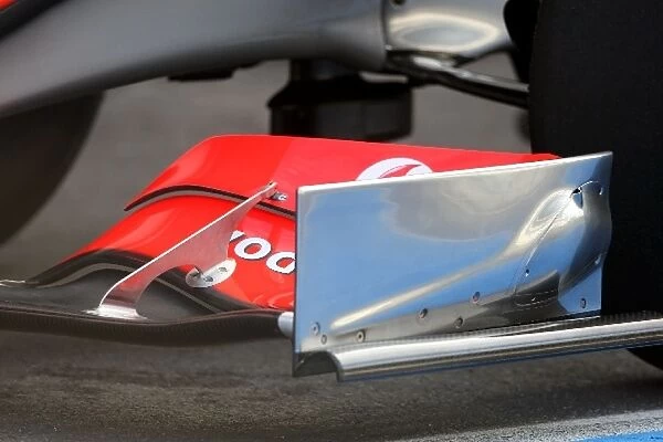 Formula One Testing: McLaren 2009 front wing detail
