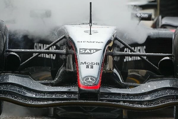 Formula One Testing: McLaren suffer a fire during pit stop practice