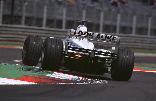 Formula One Testing Monza, Italy 8th March 2000 Ricardo Zonta Testing in Monza for BAR rear action