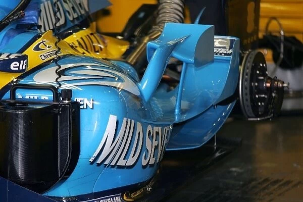 Formula One Testing: Renault R26 winglet detail