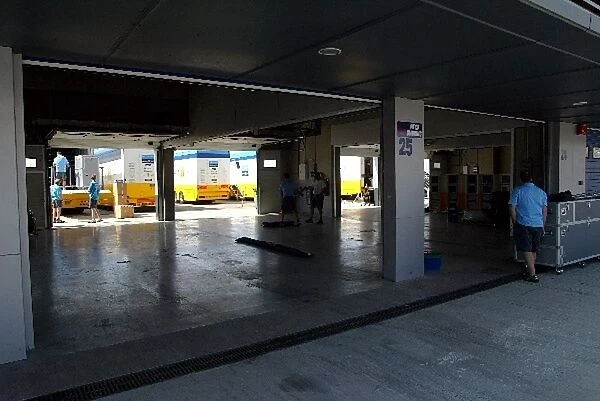 Formula One Testing: The Renault team arrive and begin setting up their garage ready for testing tomorrow