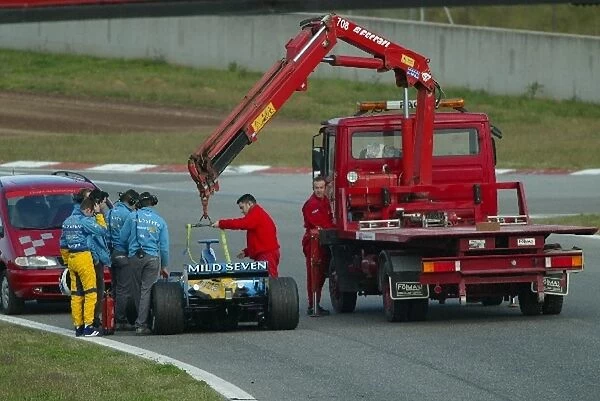Formula One Testing: Romain Dumas and his Renault R202 suffer a breakdown
