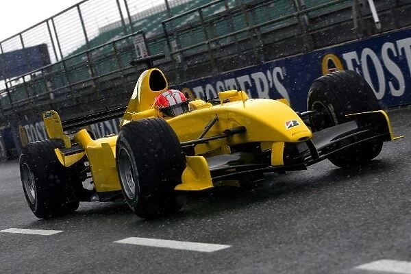 Formula One Testing: Tiago Monteiro Jordan Toyota EJ15
