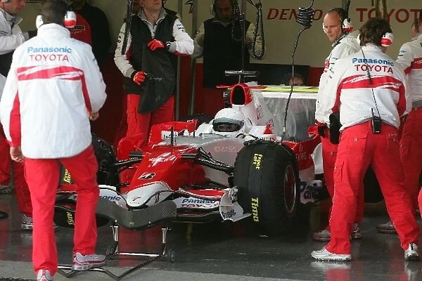Formula One Testing: Timo Glock tests for Toyota for the first time