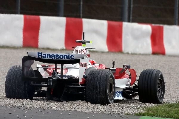 Formula One Testing: Timo Glock Toyota TF108 had a spin into the gravel