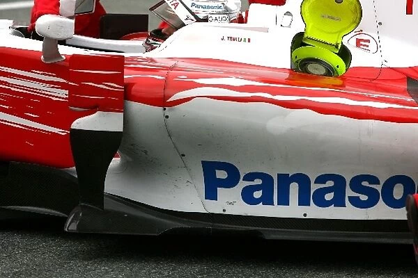 Formula One Testing: Toyota TF109 detail