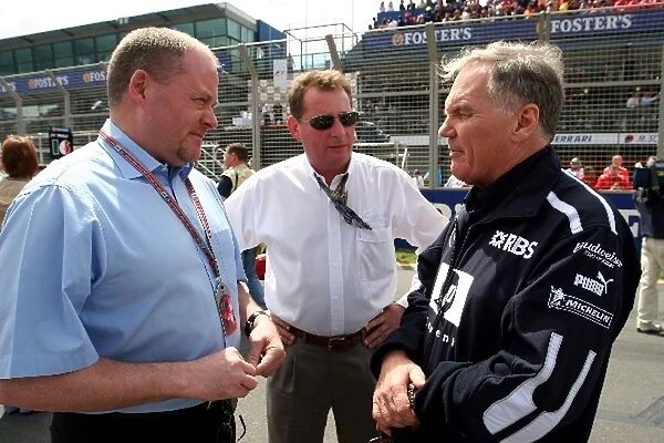 Formula One World Championship: Alan Donnelly FIA talks with Patrick Head Williams Director on the grid