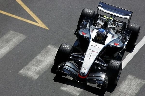 Formula One World Championship: Alex Wurz McLaren Mercedes MP4  /  20