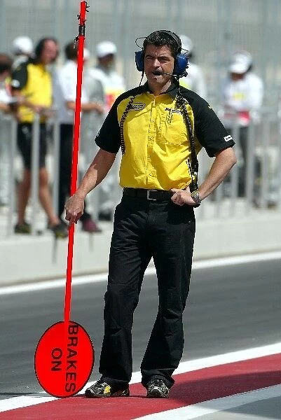 Formula One World Championship: Andy Stevenson Jordan Chief Mechanic with a lollipop