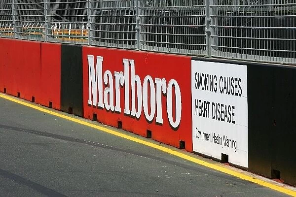 Formula One World Championship: Anti-smoking signage