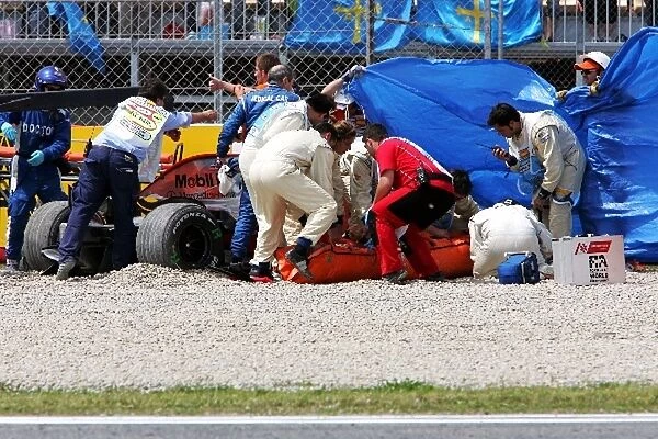 Formula One World Championship: The big accident sufferred by Heikki Kovalainen McLaren MP4  /  23
