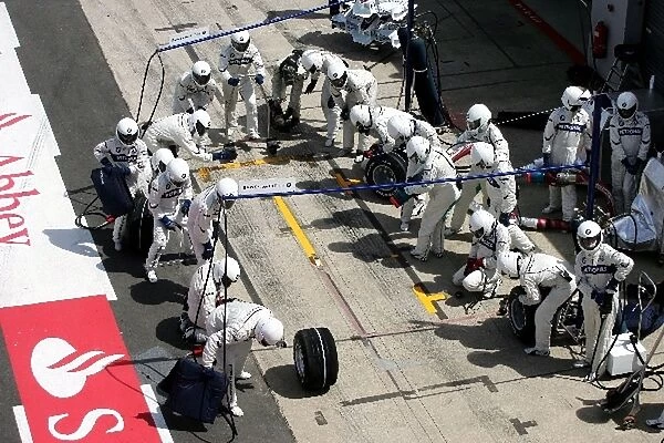 Formula One World Championship: BMW Sauber makes a pit stop