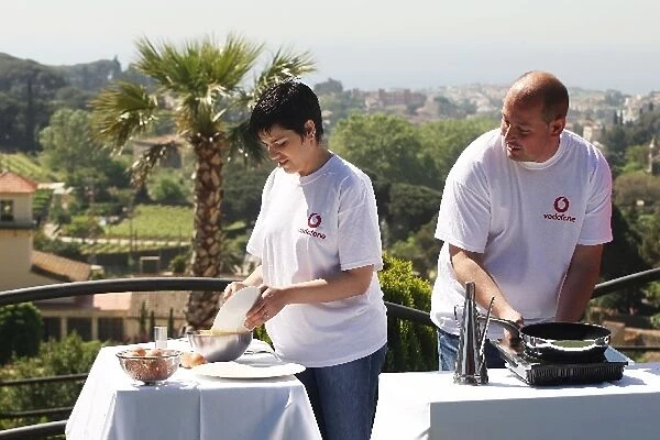 Formula One World Championship: Chefs: Formula One World Championship, Rd 5, Spanish Grand Prix, Preparations, Barcelona, Spain, Thursday 7 May 2009