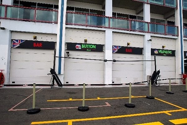 Formula One World Championship: Closed BAR garages