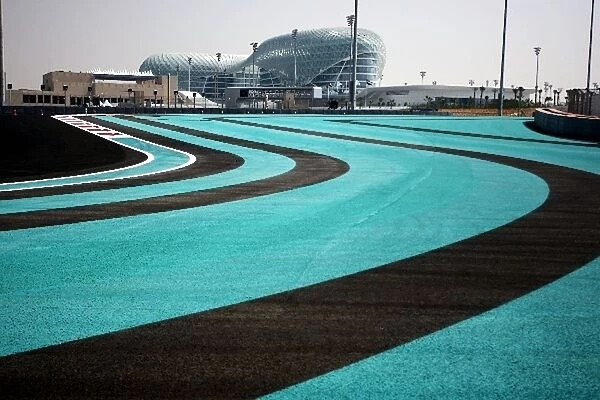 Formula One World Championship: Corner at the end of the back straight