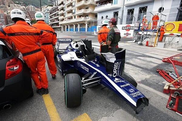 Formula One World Championship: The damaged Williams FW32 of Nico Hulkenberg Williams