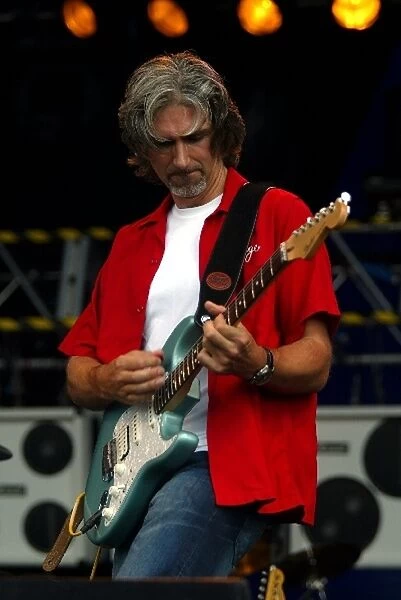 Formula One World Championship: Damon Hill and his band the Six Pistons rock Silverstone at the post race concert
