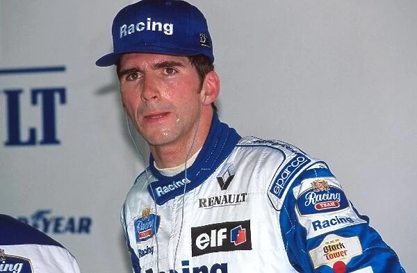 Formula One World Championship: Damon Hill Williams FW17 lead after a fantastic start but then spun out of the race on lap 2