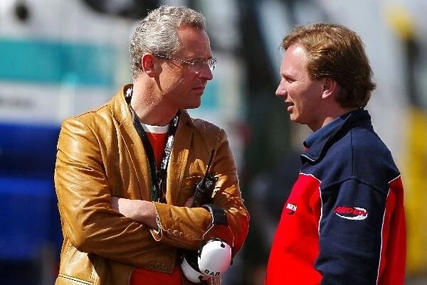 Formula One World Championship: Didier Stoessel manager of Anthony Davidson BAR Test Driver, talks with Christian Horner Arden Team Owner