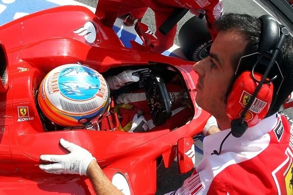 Formula One World Championship: Fernando Alonso Ferrari F10 hides his F-duct