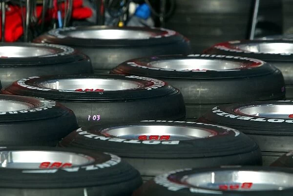Formula One World Championship: Ferrari tyres