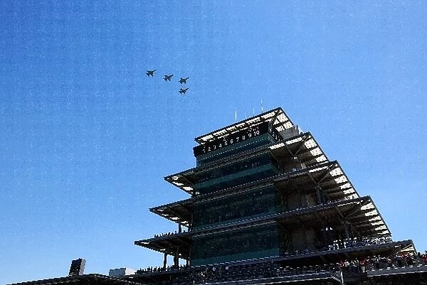 Formula One World Championship: A fly-past by four USAF F-16 fighter aircraft