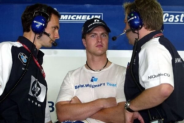 Formula One World Championship: Gordon Day with Ralf Schumacher Williams and another Williams engineer