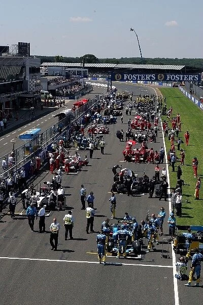 Formula One World Championship: The grid before the start