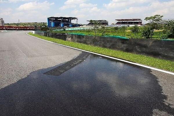 Formula One World Championship: Grooves are cut into the circuit to aid drainage in the event of heavy precipitation