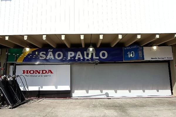 Formula One World Championship: The Honda garage closed when the team members left the circuit to watch the Rugby World Cup Final