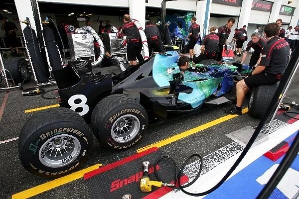 Formula One World Championship: Honda practice pit stops