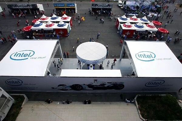 Formula One World Championship: Intel Merchandise Stand