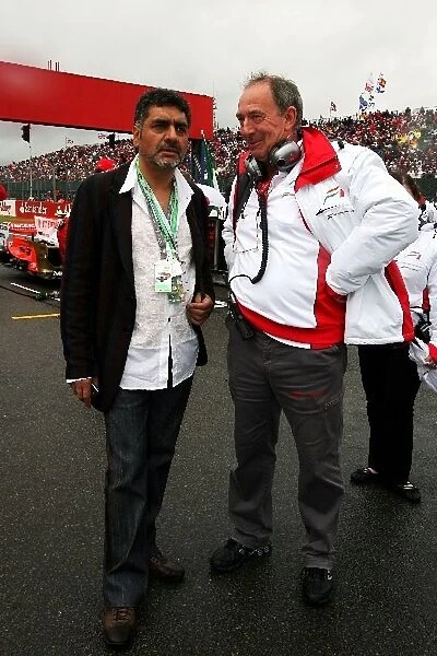 Formula One World Championship: James Khan Businessman with Ian Phillips Force India F1 Commercial Director