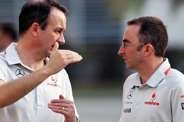 Formula One World Championship: Jonathan Neale McLaren Managing Director talks with Paddy Lowe McLaren Engineering Director