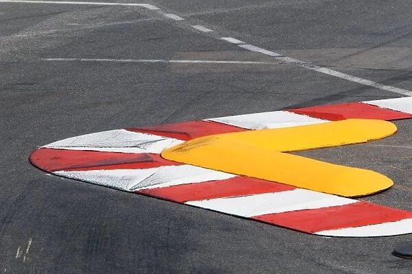 Formula One World Championship: Kerbs at the chicane