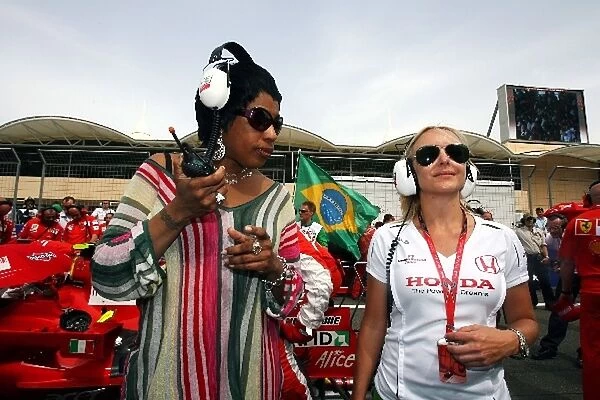 Formula One World Championship: Macy Gray Singer with Jules Kulpinski PA to Jenson Button