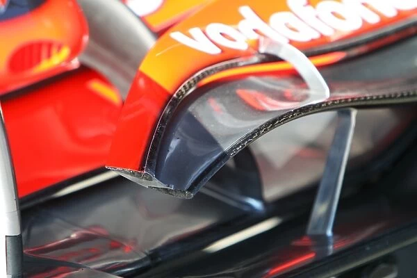 Formula One World Championship: McLaren MP4  /  25 front wing detail