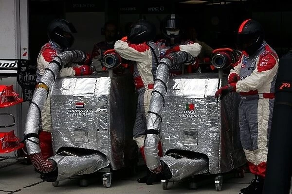 Formula One World Championship: MF1 fuel rigs