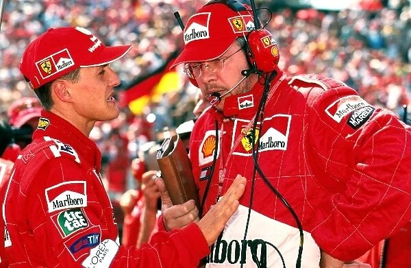 Formula One World Championship: Michael Schumacher Ferrari F1 2000 with Ross Brawn, Ferrari technical director