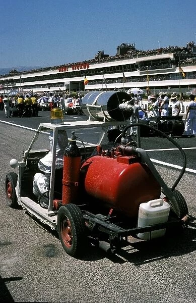 Formula One World Championship: A miniature fire rescue truck was used to follow the cars from the start in the event of a fiery accident