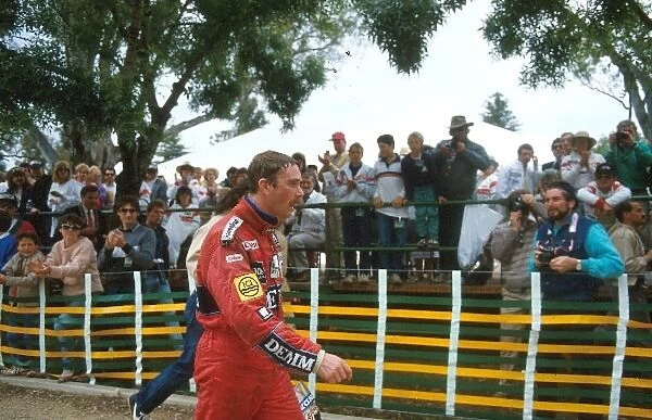 Formula One World Championship: Nigel Mansell returns to the pits after loosing the championship