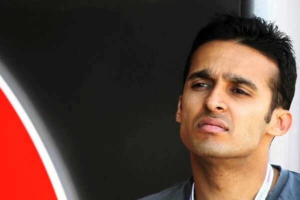 Formula One World Championship: Parthiva Sureshwaren F2 Driver