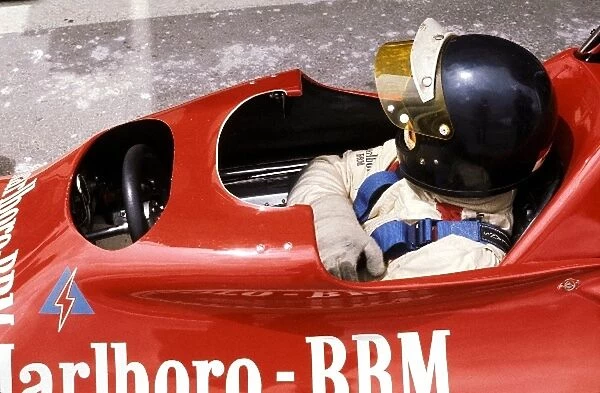 Formula One World Championship: Peter Gethin toured at the back of the field in the ill-performing new BRM P180 until the engine blew on lap 66