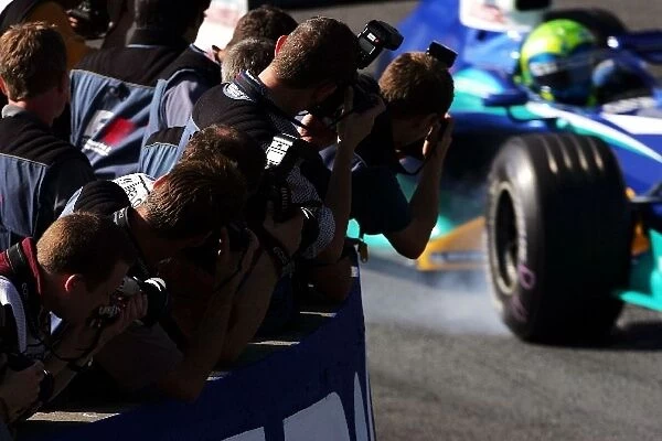 Formula One World Championship: Photographers shoot Felipe Massa Sauber Petronas C24 at La Source